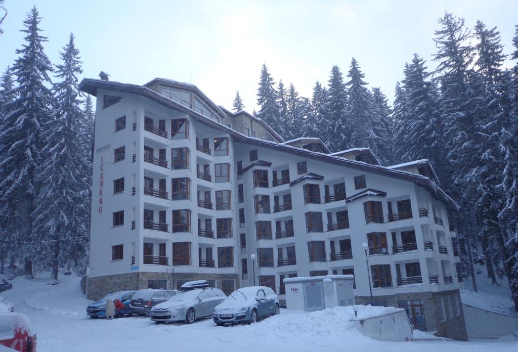 Ski & Holiday Apartments In Pamporovo Eksteriør billede